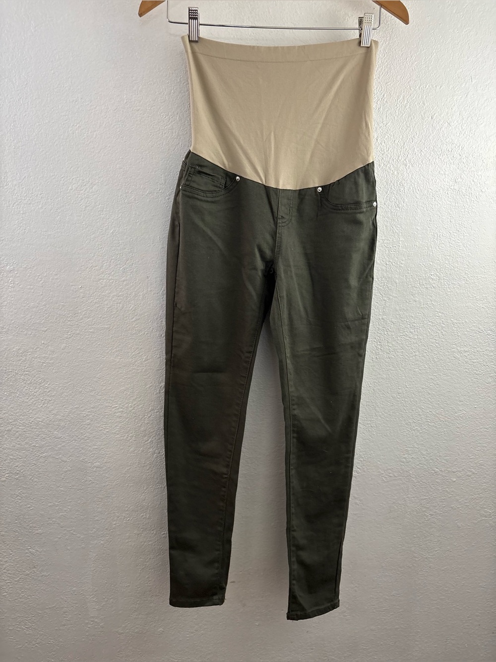 Bella Vida maternity jeggings full belly panel for comfortable support size M
